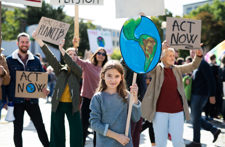 Fridays for Future &copy; iStockphoto.com / MEINPLAN.at